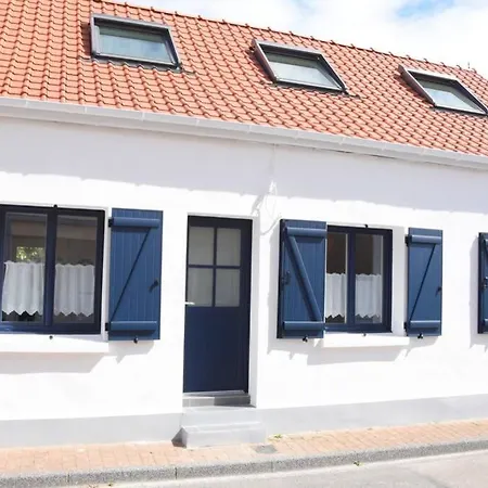 Maison Au Bord De La